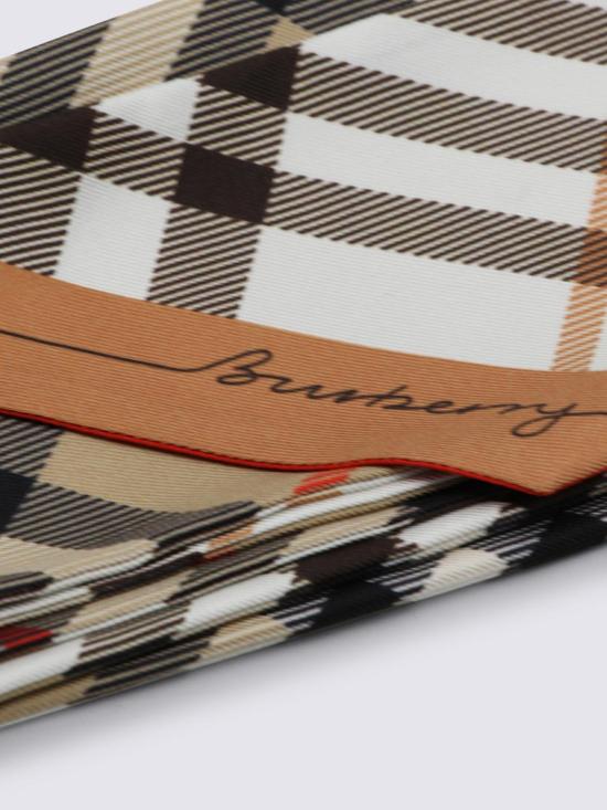 26SS 버버리 머플러/스카프 8119963 Earth - BURBERRY