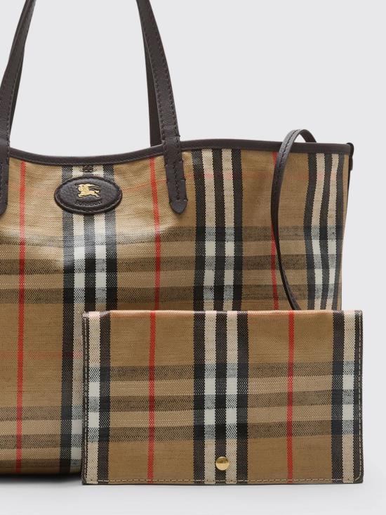 26SS 버버리 하이랜드 미디움 토트백 8112222 Sand - BURBERRY