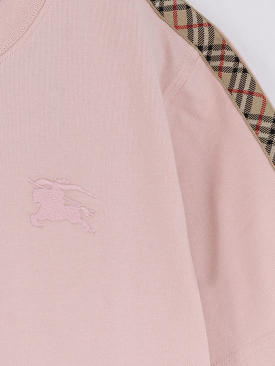  버버리 반팔 티셔츠 바이오로직 코튼 티 부케 - BURBERRY