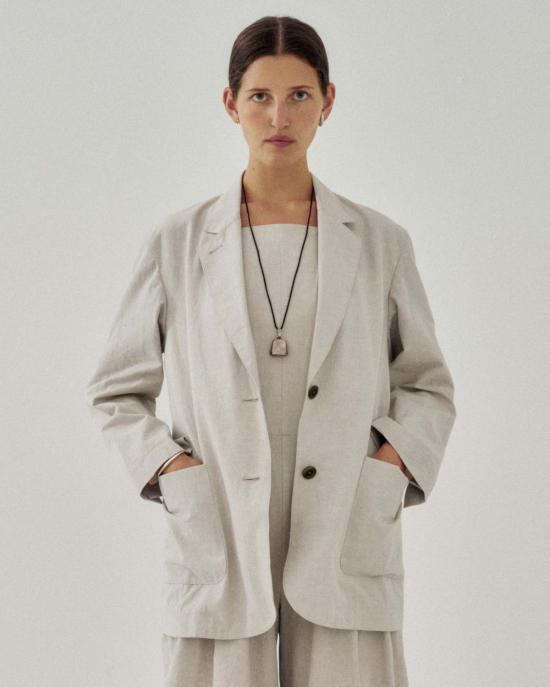  사야카 다비스 뉴욕 수트 자켓 사야카 데이비스 뉴욕 투버튼 블레이저 클라우드