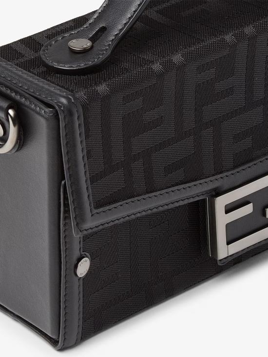 26SS 펜디 크로스백 7VA565AVC6 F05TR BLACK - FENDI