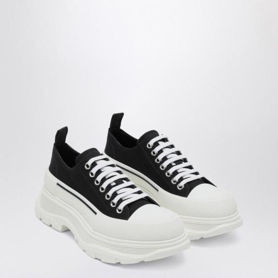 25SS 알렉산더 맥퀸 트레드 슬릭 레이스업 슈즈 705660W4AAQ1070 BLACK