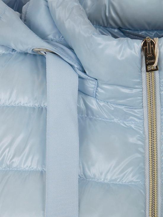 26SS 에르노 베스트 PI002217D 12017Z 9029 AZZURRO CHIARO BLUE - HERNO