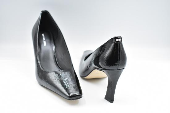 25FW 마이클 코어스 로퍼 4OF5DRMP1A DARRAH BLACK - MICHAEL KORS