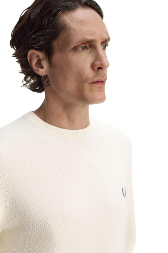 25FW 프레드페리 긴팔 티셔츠 K1309 560 PANNA CREAM - FRED PERRY