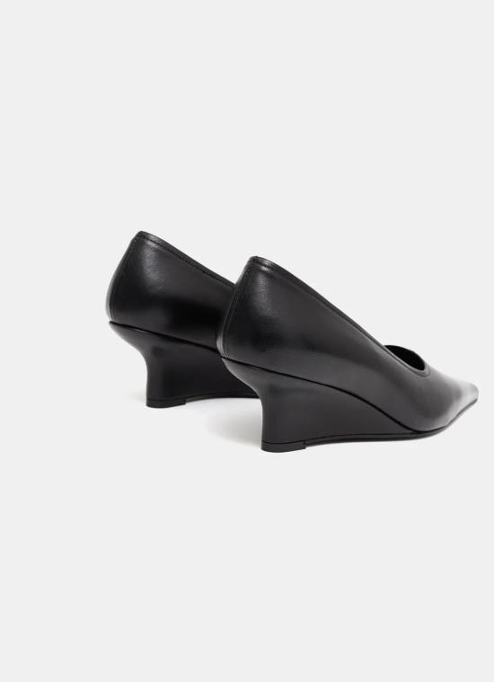 26SS 토템 힐/펌프스 261WAS0276LE0210 001 BLACK - TOTEME