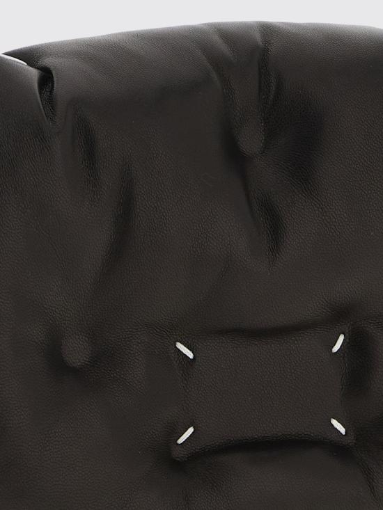 26SS 마르지엘라 글램 슬램 플랩 스몰 숄더백 SB1WG0019P8840 T8013 Black - MAISON MARGIELA