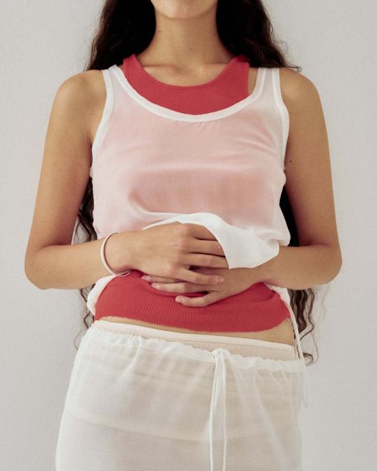  사야카 다비스 뉴욕 민소매 티셔츠 사야카 데이비스 뉴욕 립 탱크 포피 레드