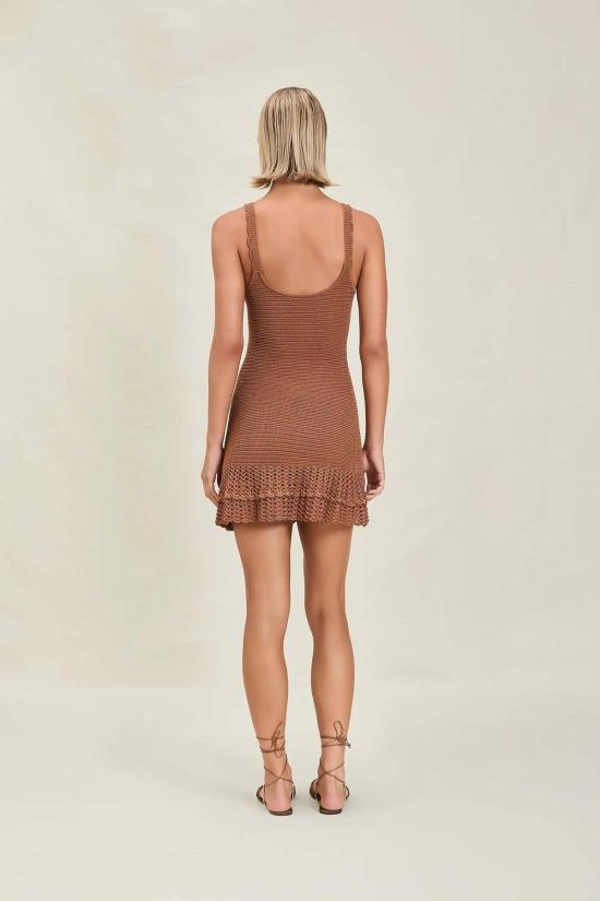  데본 윈저 숏 원피스 윌라미나 드레스 아몬드 - DEVON WINDSOR