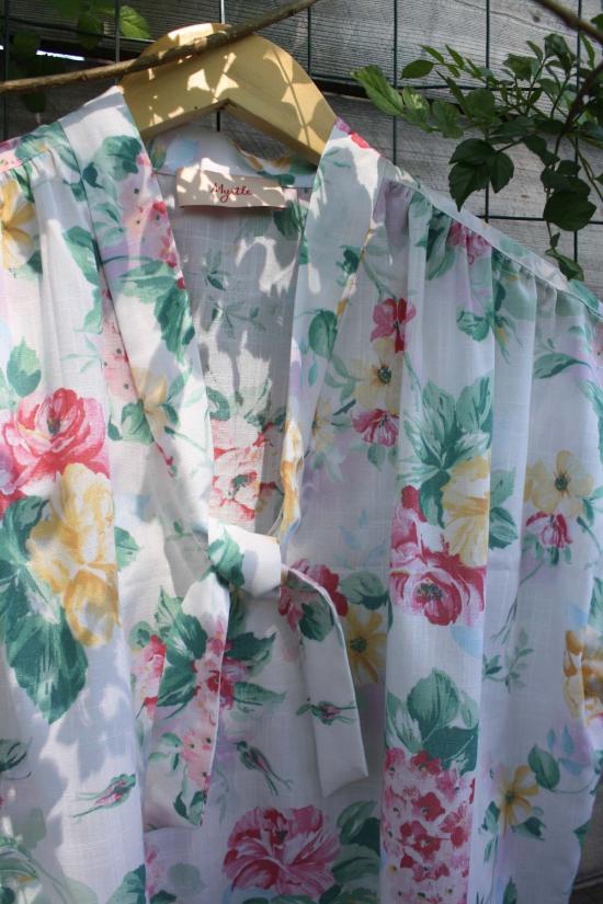  머틀 블라우스 페이  가든