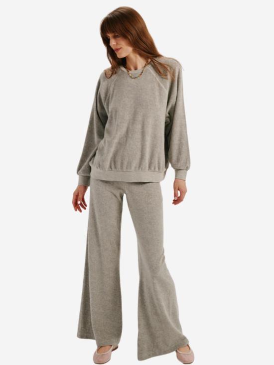  수지 콘디 스웨터 사모스 스웨트셔츠, 테리 헤더 그레이 색상 - SUZIE KONDI