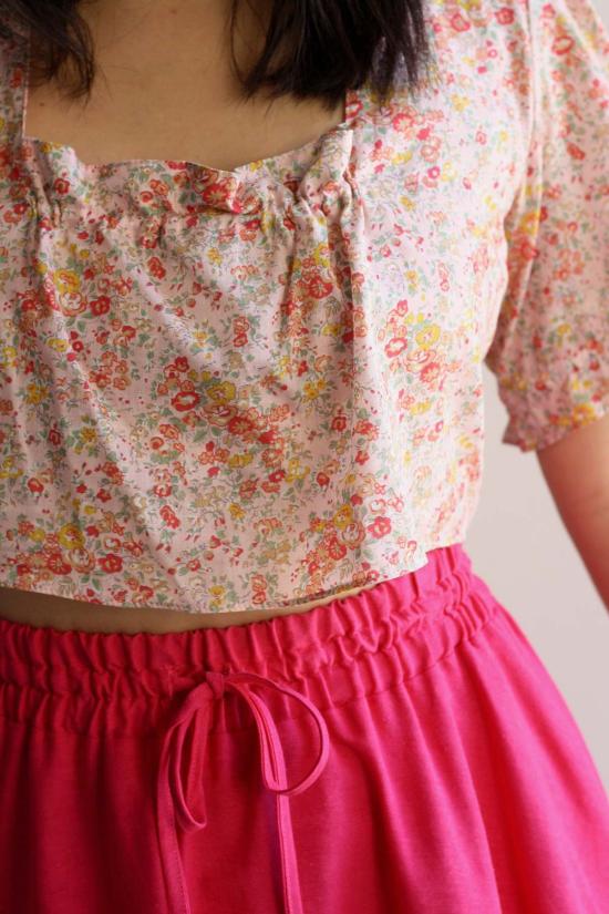  머틀 블라우스 신디 크롭  카네이션 - MYRTLE