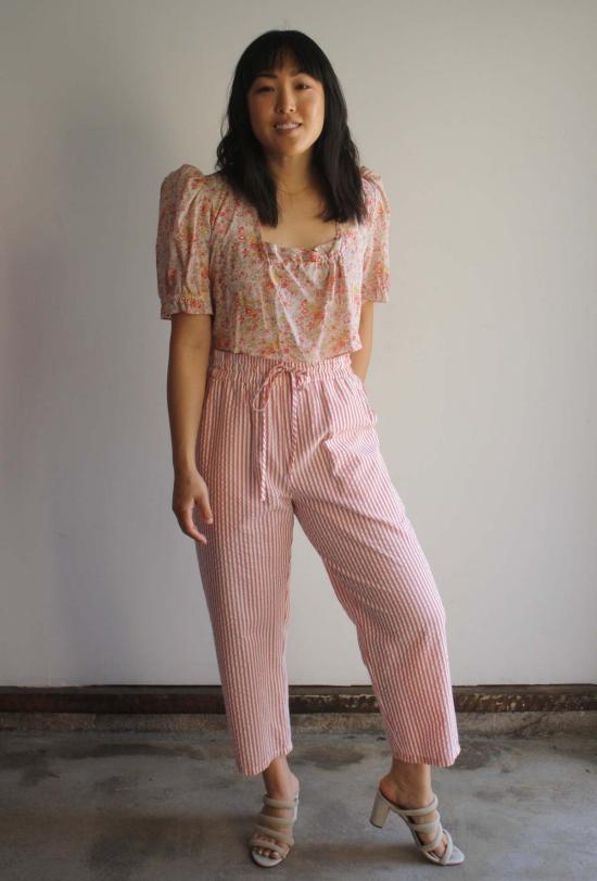  머틀 블라우스 신디 크롭  카네이션