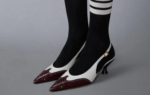 26SS 톰브라운 힐/펌프스 FFI017AL0126 612 - THOM BROWNE