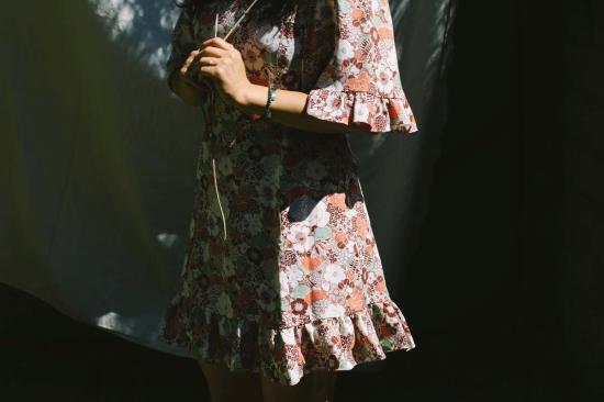  머틀 숏 원피스 베벌리 미니 테라코타 로즈 - MYRTLE