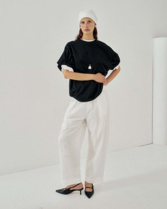  사야카 다비스 뉴욕 반팔 티셔츠 사야카 데이비스 뉴욕 오버사이즈 트위스트 슬리브 티셔츠 - SAYAKA DAVIS NEW YORK