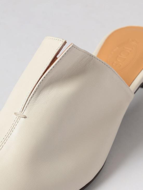 26SS 토즈 뮬/슬리퍼 XXW95L0JW50N6MB999 BLACK DOM - TODS