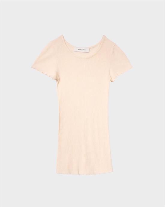  사야카 다비스 뉴욕 반팔 티셔츠 사야카 데이비스 뉴욕 캡 슬리브 티셔츠 피치 색상