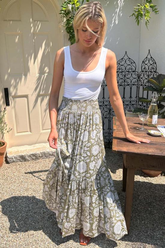  에머슨 프라이 롱 스커트 셔링 맥시  아를 고딕 올리브