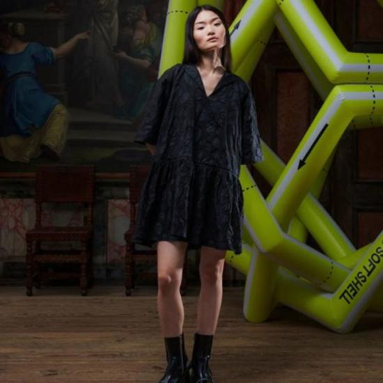  헨릭 빕스코브 숏 원피스 Henrik Vibskov 프리저브 블라우스 블랙 부적 - HENRIK VIBSKOV