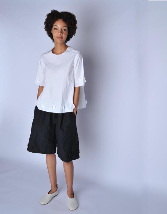  SCHA 블라우스 샤 V 백 엘보 슬리브 플라워 탑 화이트 - OTHER BRANDS