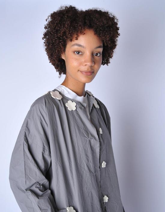  샤 코트 그레이 플라워즈 - SCHA