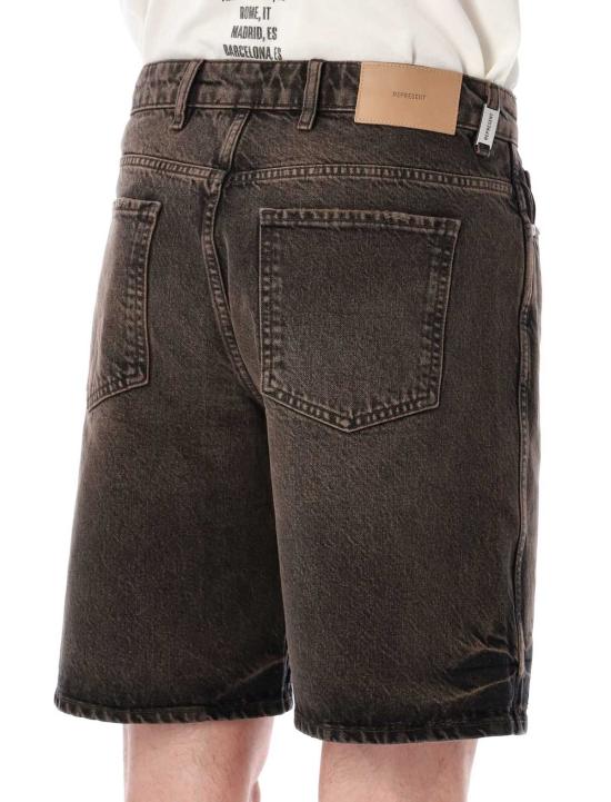  리프레젠트 숏팬츠 데님 반바지를 표현하세요. - REPRESENT