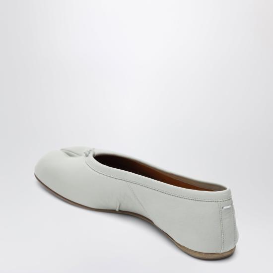 26SS 마르지엘라 타비 뉴 발레리나 S58WZ0127P3753 White - MAISON MARGIELA