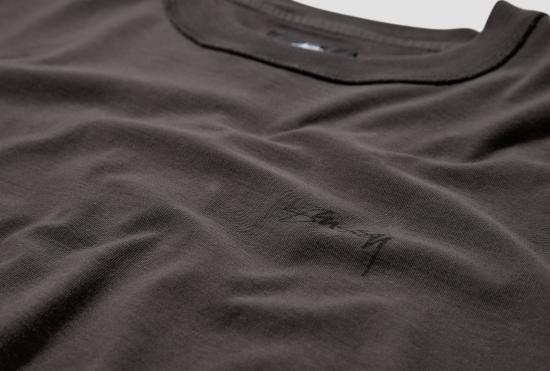 26SS 스투시 반팔 티셔츠 레이지  1140283 차콜 - STUSSY