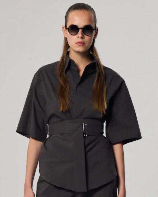  사 수 파이 반팔 티셔츠 사수피 마르셀라 반팔 상의 블랙/화이트 스트라이프 - SA SU PHI