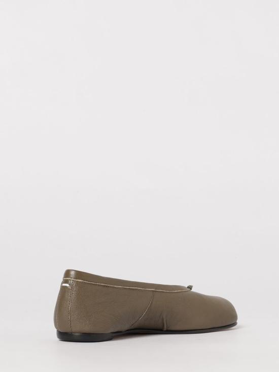 26SS 마르지엘라 타비 뉴 발레리나 S58WZ0127P3753 T2149 Brown - MAISON MARGIELA