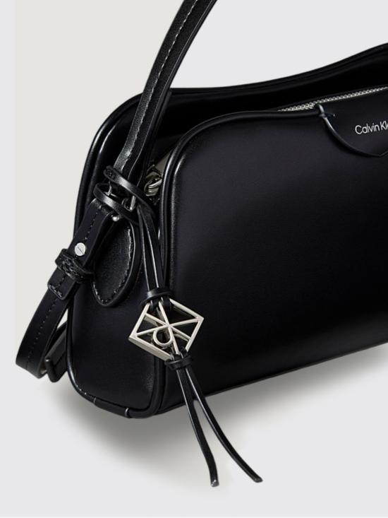 26SS 캘빈클라인 토트백 LV04F3370G UB1 Black - CALVIN KLEIN