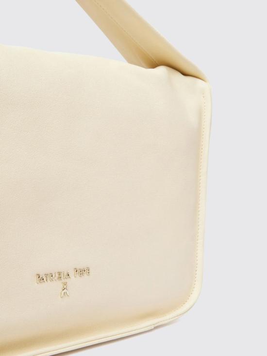 26SS 파트리지아페페 토트백 8B0314L177 W405 White - PATRIZIA PEPE