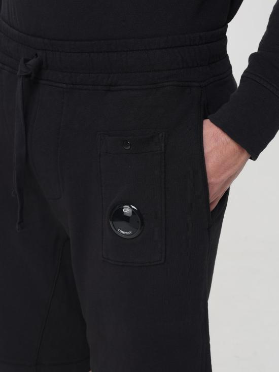 26SS 씨피 컴퍼니 숏팬츠 20CMSB210A110337O 999 Black - C.P. COMPANY