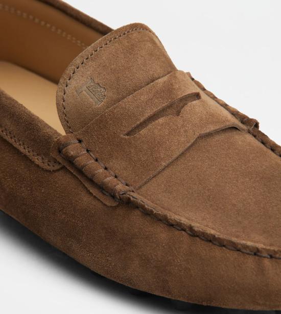 26SS 토즈 고미노 스웨이드 드라이빙 슈즈 XXM52K00640RE0S818 Brown - TODS