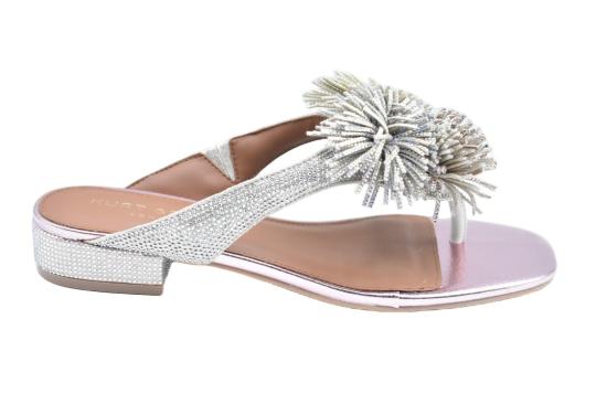 26SS 커트가이거 샌들 POM POM TBAR FLAT White