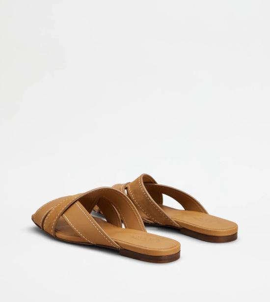 26SS 토즈 레더 크로스 스트랩 샌들 XXW99L0JY50V1SZZZR Brown - TODS