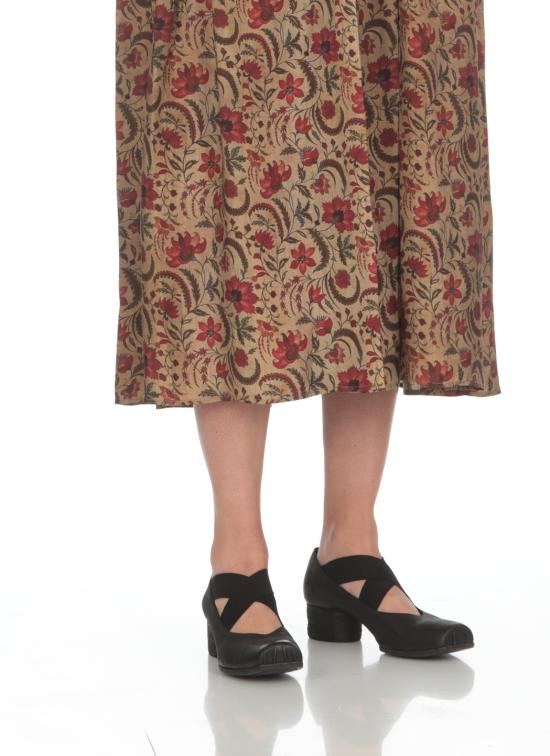 26SS 우마 왕 힐/펌프스 US9101 UW900 Black - UMA WANG