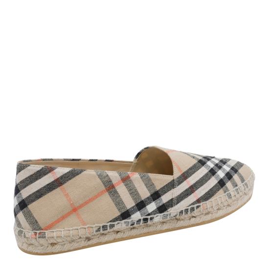 26SS 버버리 로퍼 8109235 B9368 Beige - BURBERRY