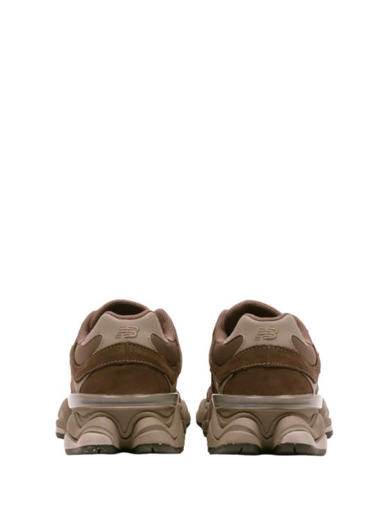 26SS 뉴발란스 9060 스니커즈 U9060493 CORTADO Brown - NEW BALANCE