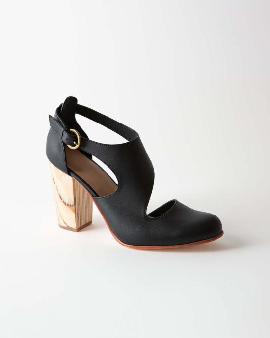  포트리스 힐/펌프스 루나 나야 블록 힐 - FORTRESS