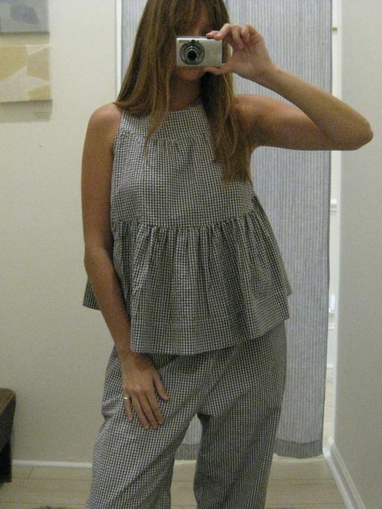  엠마 로스코프 블라우스 카르멘 스윙 탑 네이비 - EMMA ROTHKOPF