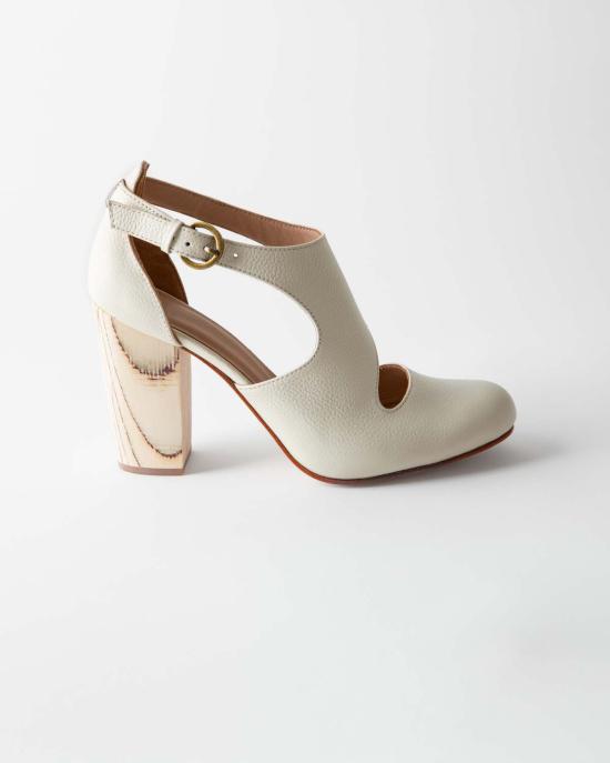  포트리스 힐/펌프스 루나 나야 블록 힐