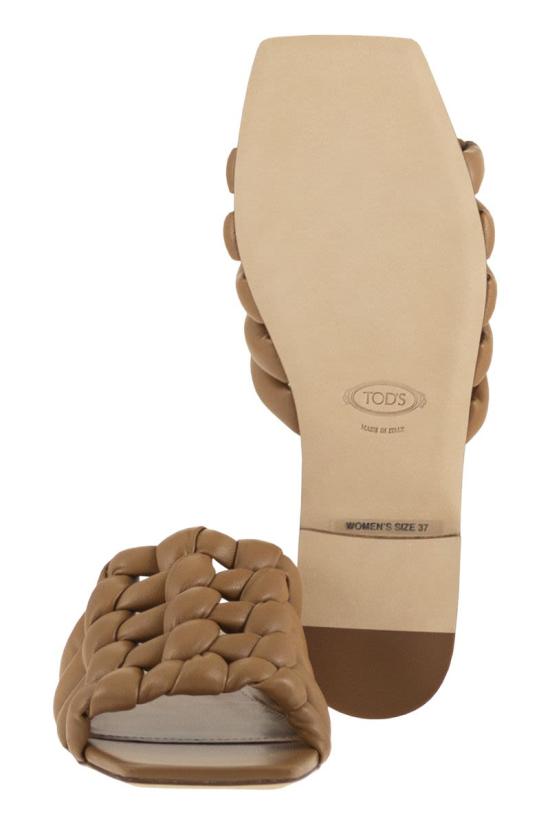 26SS 토즈 샌들 XXW99L0KD20U1O C811 CAMMELLO CHIARO - TODS