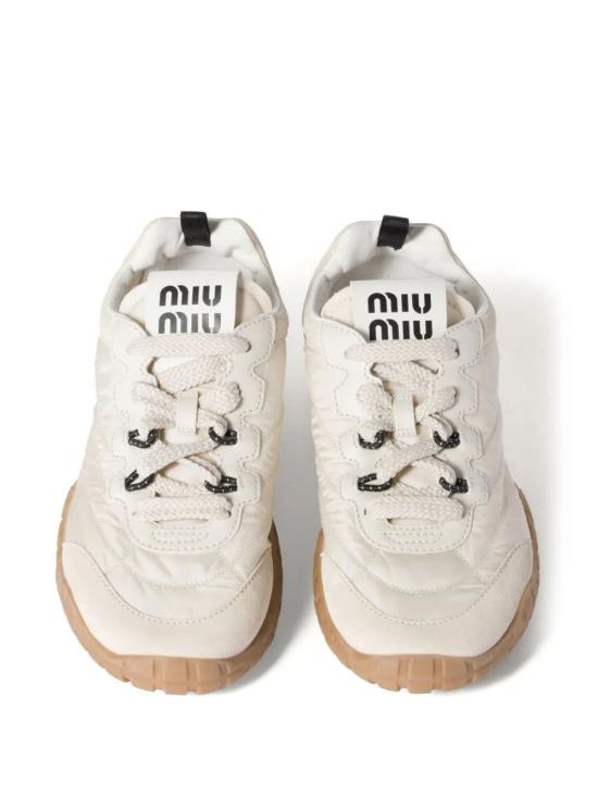 26FW 미우미우 타이어 테크니컬 스웨이드 스니커즈 5E417EF005ZJM F0304 AVORIO - MIU MIU