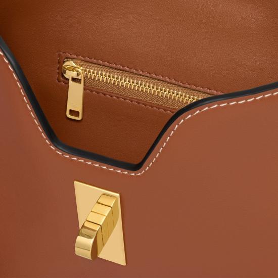 26SS 셀린느 스몰 카미유 16 소프트 백 스무스 카프스킨 120693FX9 04LU TAN - CELINE