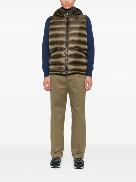 25FW 에르노 베스트 PI001300U12020Z 7740 MILITARE - HERNO