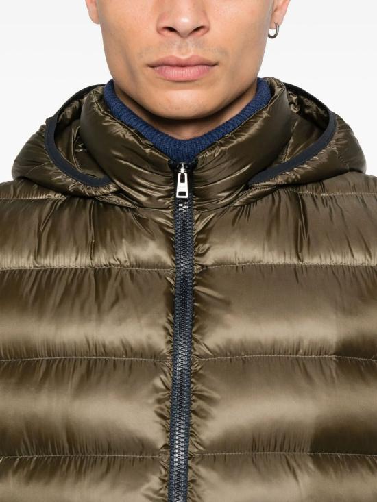 25FW 에르노 베스트 PI001300U12020Z 7740 MILITARE - HERNO