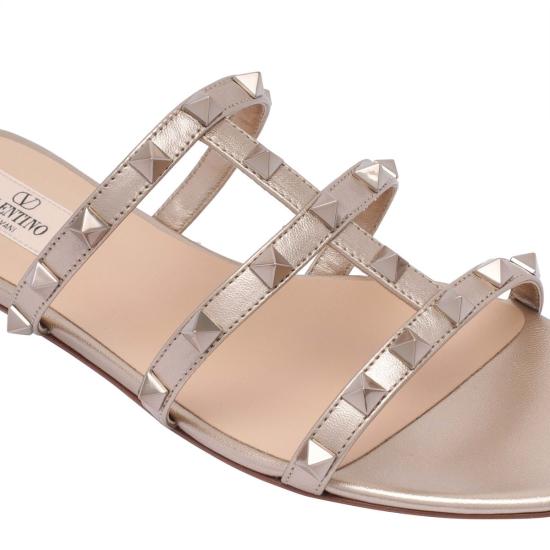  발렌티노 가라바니 뮬/슬리퍼 락스터드 슬라이드 샌들 골든 - VALENTINO GARAVANI