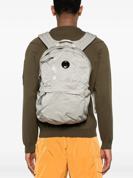 26SS 씨피 컴퍼니 백팩 20CMAC737A005269G904 DOVE DOM - C.P. COMPANY